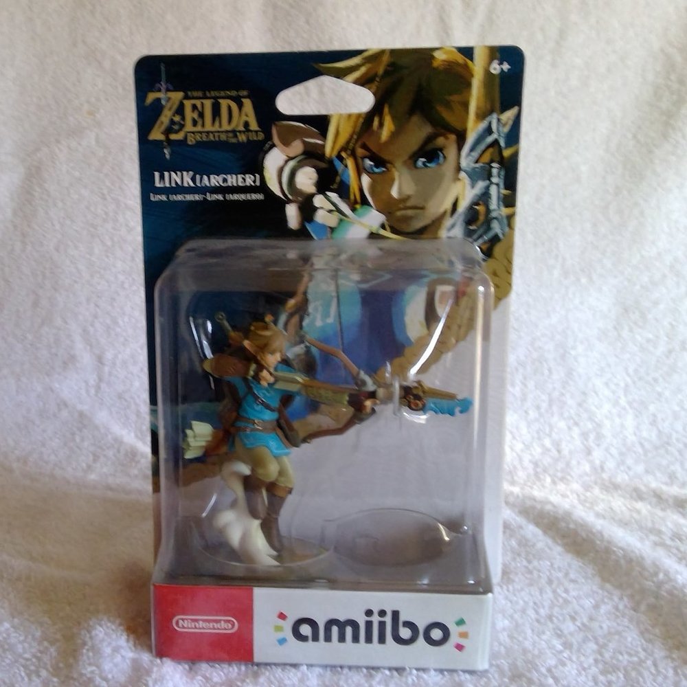 Nintendo Amiibo The Legend of Zelda  Link Archer